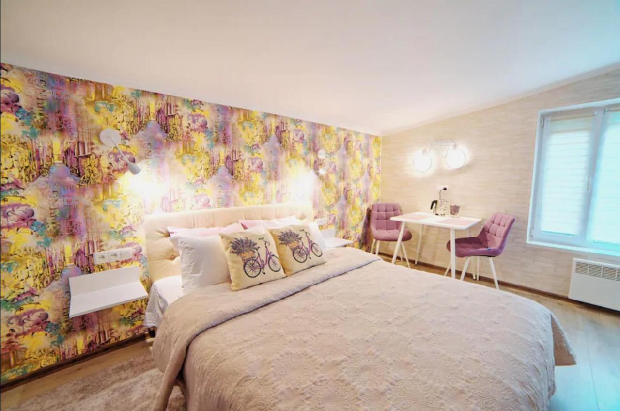 Hotel-Home Bed&Bike Bila Tserkva Exterior photo